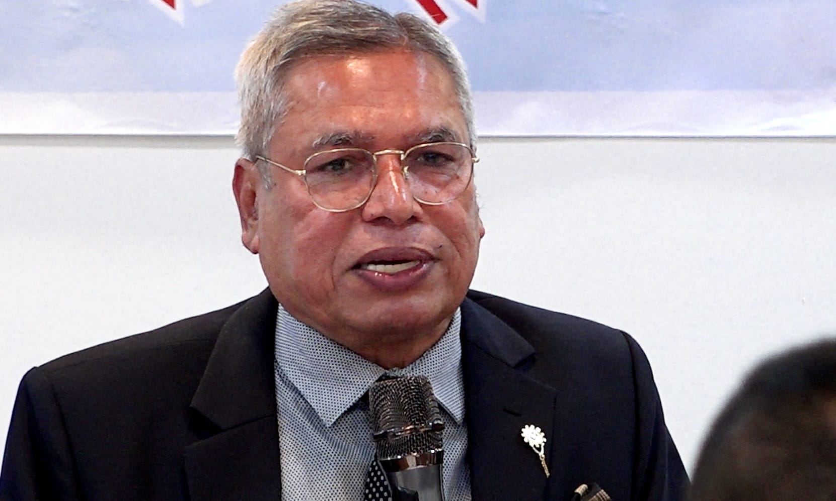 ‘उच्च तरलता तर घट्दो ब्याजदरले बैंकिङ व्यवस्थापन चुनौतीपूर्ण’